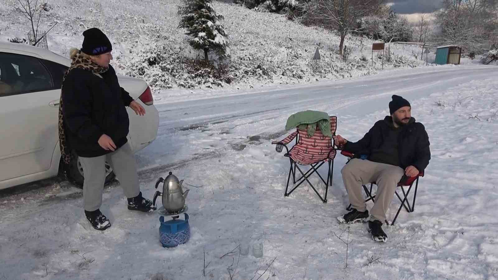 yalova yeni yili karla karsiladi 6 Ny1asAOa