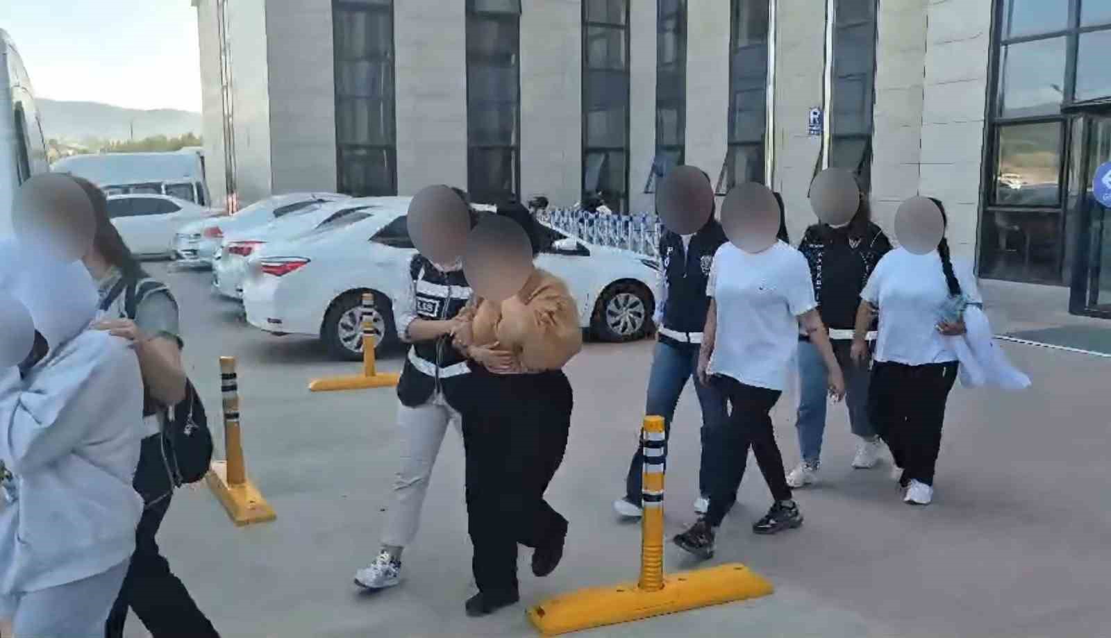 yalovada 13 bin 904 uyusturucu hap ele gecirildi 2 tutuklama 1 TrcGziea