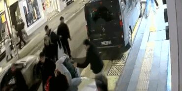 yalovada-9-kisilik-grubun-esnafa-saldirdigi-anlar-kamerada-dV71Mvmz.jpg