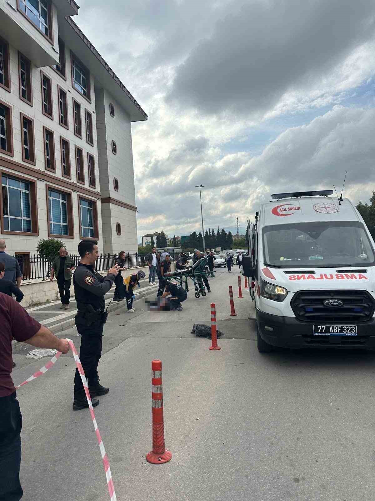 yalovada adliye onundeki cinayetin kan donduran goruntuleri ortaya cikti 2 i87Wpcne