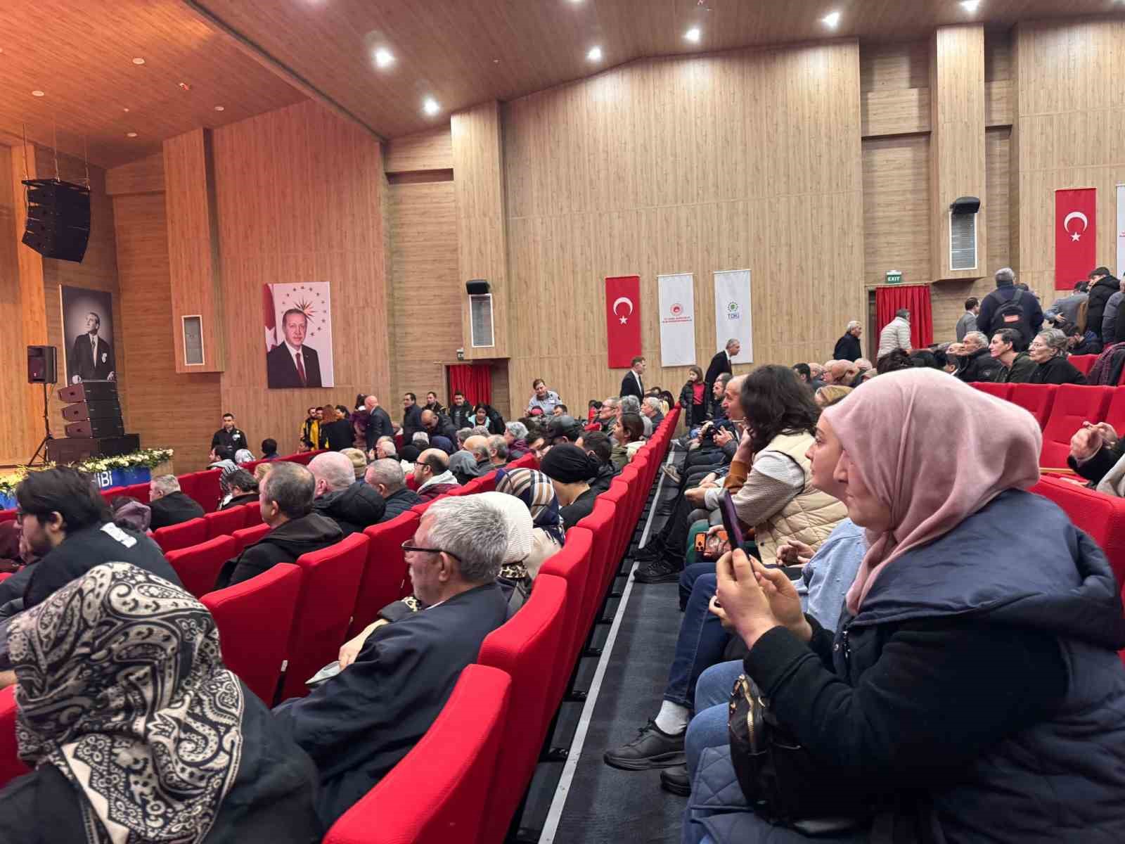 yalovada bin 805 toki konutunun kura cekimi yapildi 3 JzW4ZHND