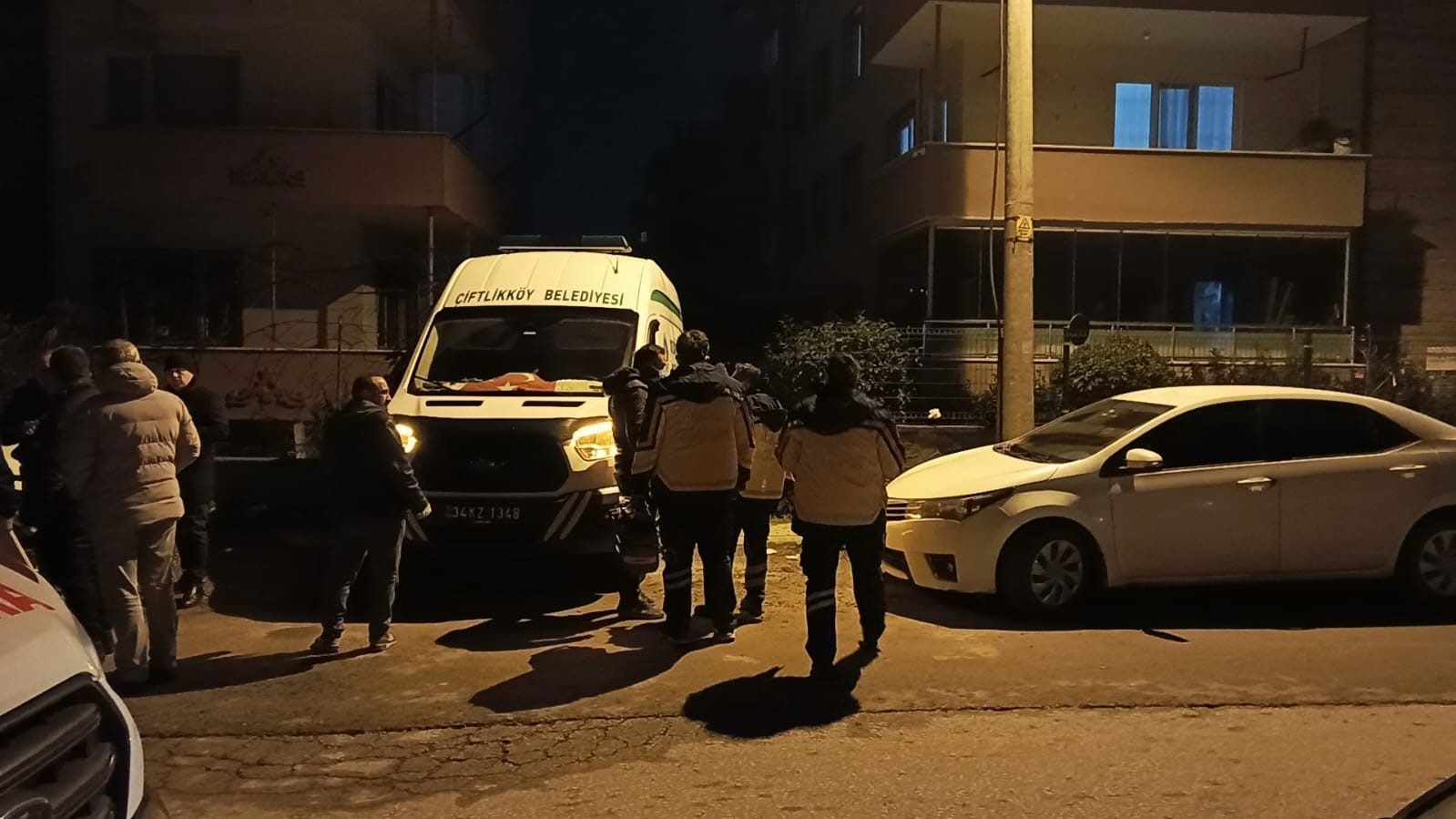 yalovada emekli ogretmen evinde olu bulundu 3 psXWkRCf