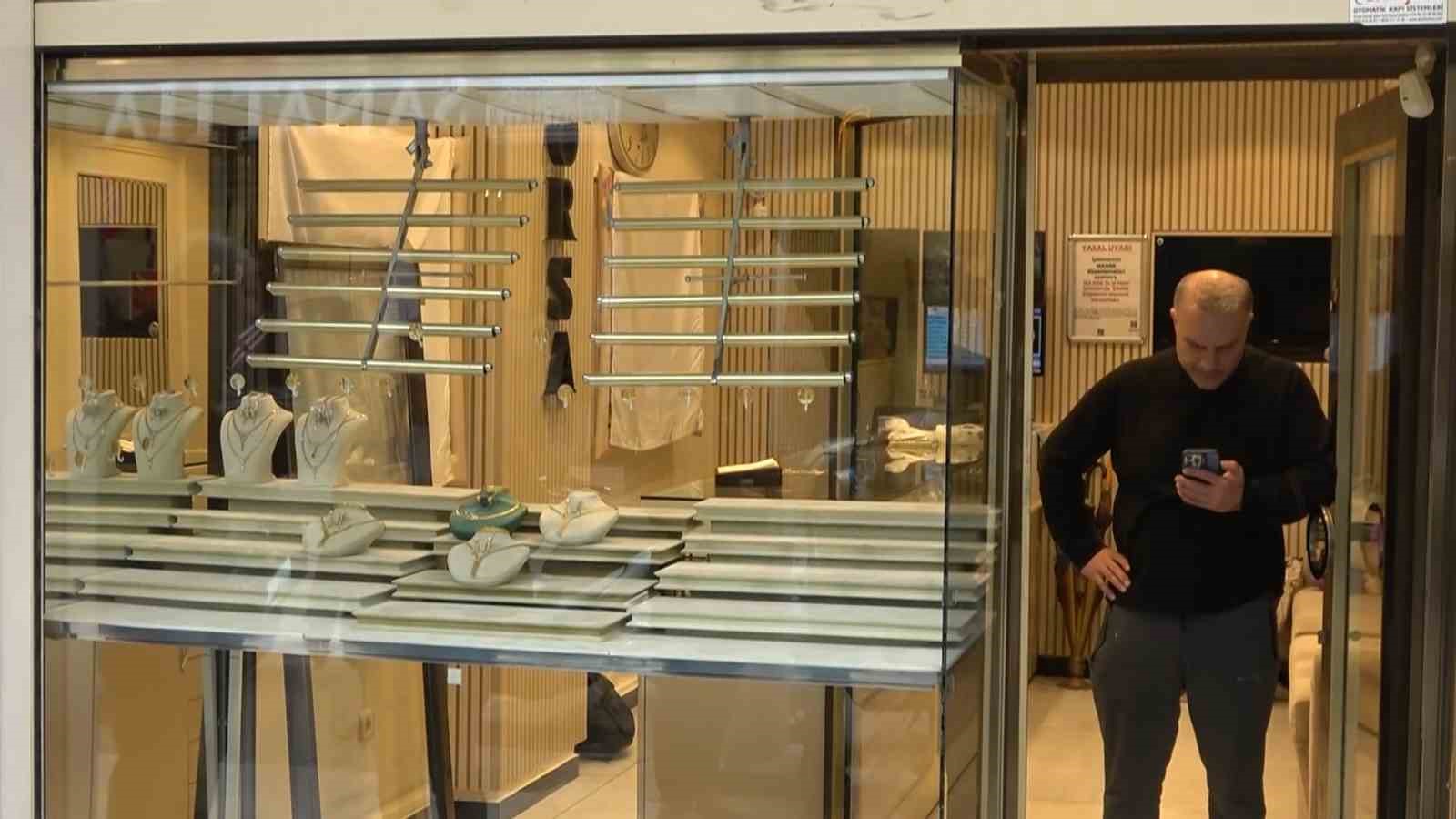 yalovada film gibi kuyumcu soygunu 5 sTElbdWF