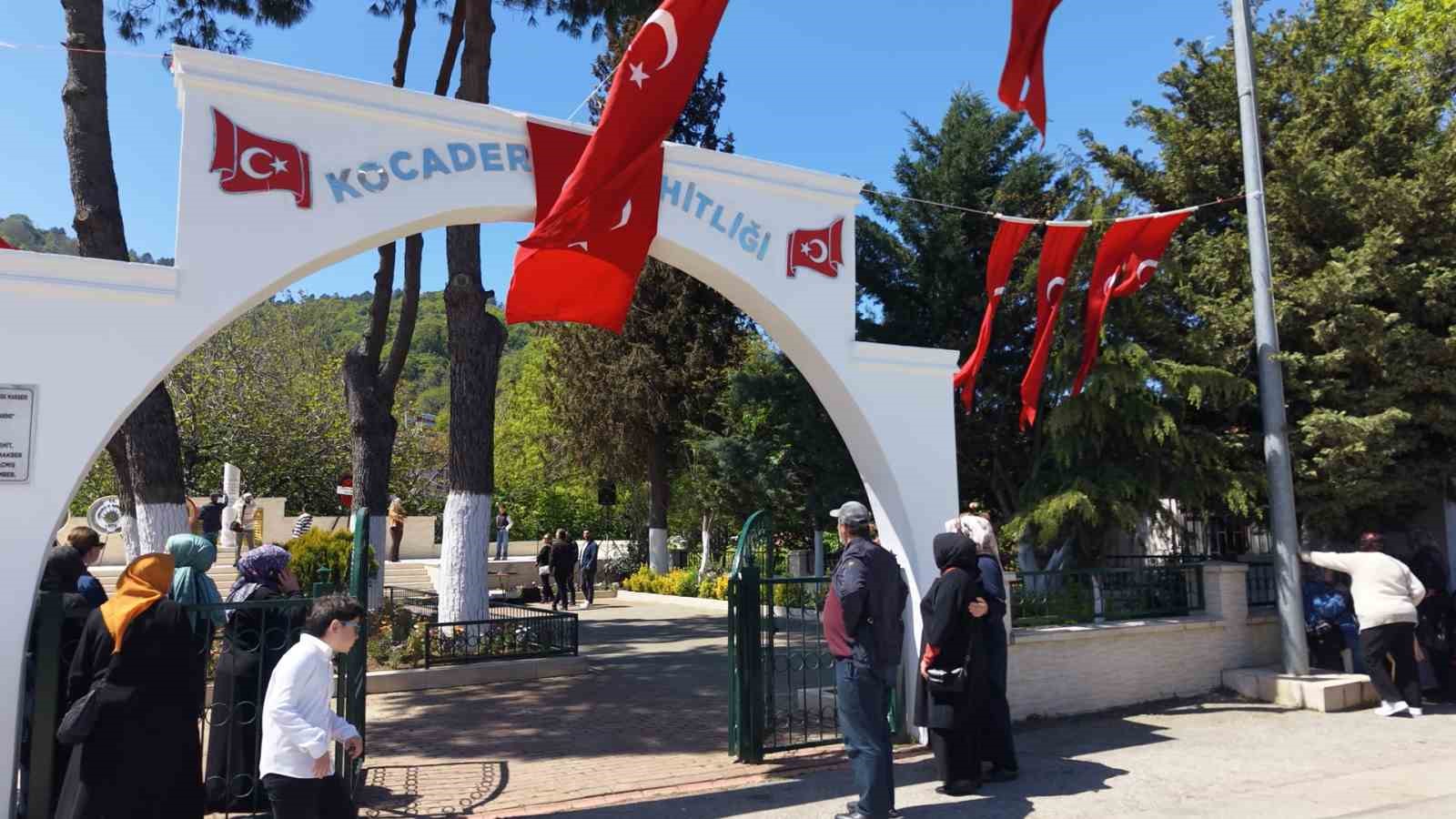 Yalova’da Kocadere şehitleri anıldı 11 yalovada kocadere sehitleri anildi 7 rqImJTVc