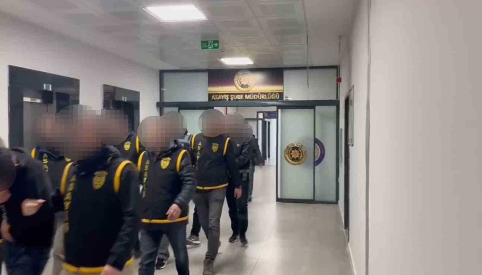 yalovada kuyumcuyu soyan 4 supheli tutuklandi 0 bkgIYAhM