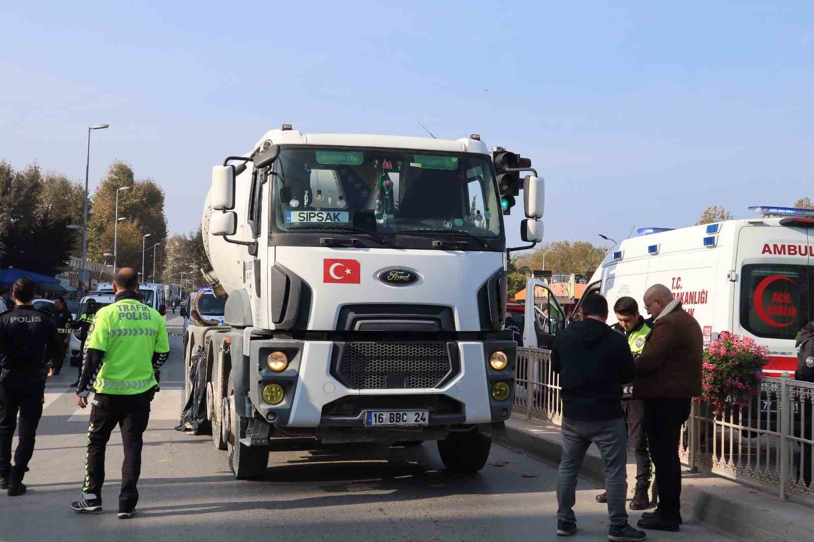yalovada mikserin altinda kalan yasli kadin feci sekilde can verdi 2 pgk6eROm