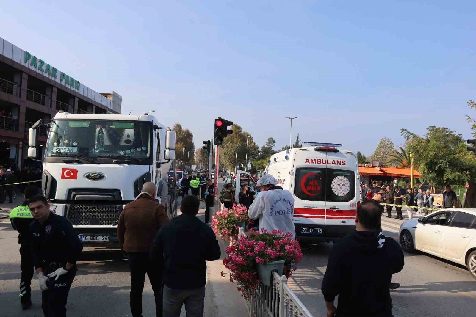 yalovada mikserin altinda kalan yasli kadin feci sekilde can verdi 4 gQZT8cYh