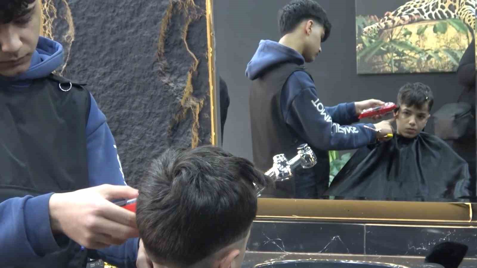 yalovali berberden 23 nisanda cocuklara ucretsiz tiras jesti 5 mneTeJUr