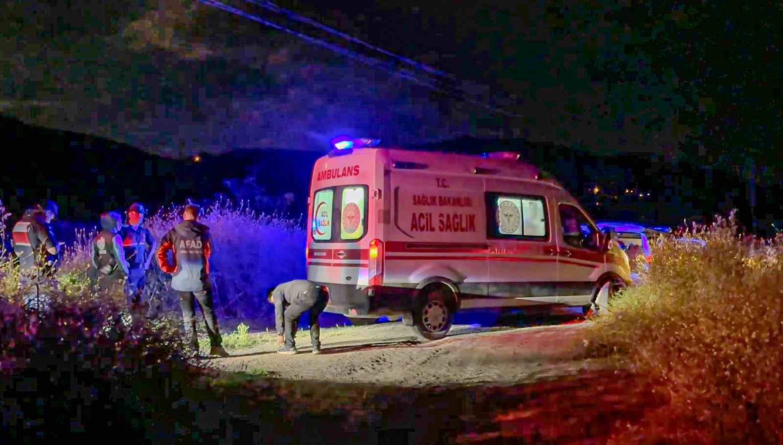 Yamaç paraşütüyle dere yatağına düşen vatandaş 5 saatlik çalışmayla kurtarıldı 9 yamac parasutuyle dere yatagina dusen vatandas 5 saatlik calismayla kurtarildi 5 uMNGIDvz