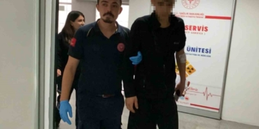 yan-baktin-diyen-4-cocugun-saldirdigi-genc-bicaklandi-f4gYLdeu.jpg