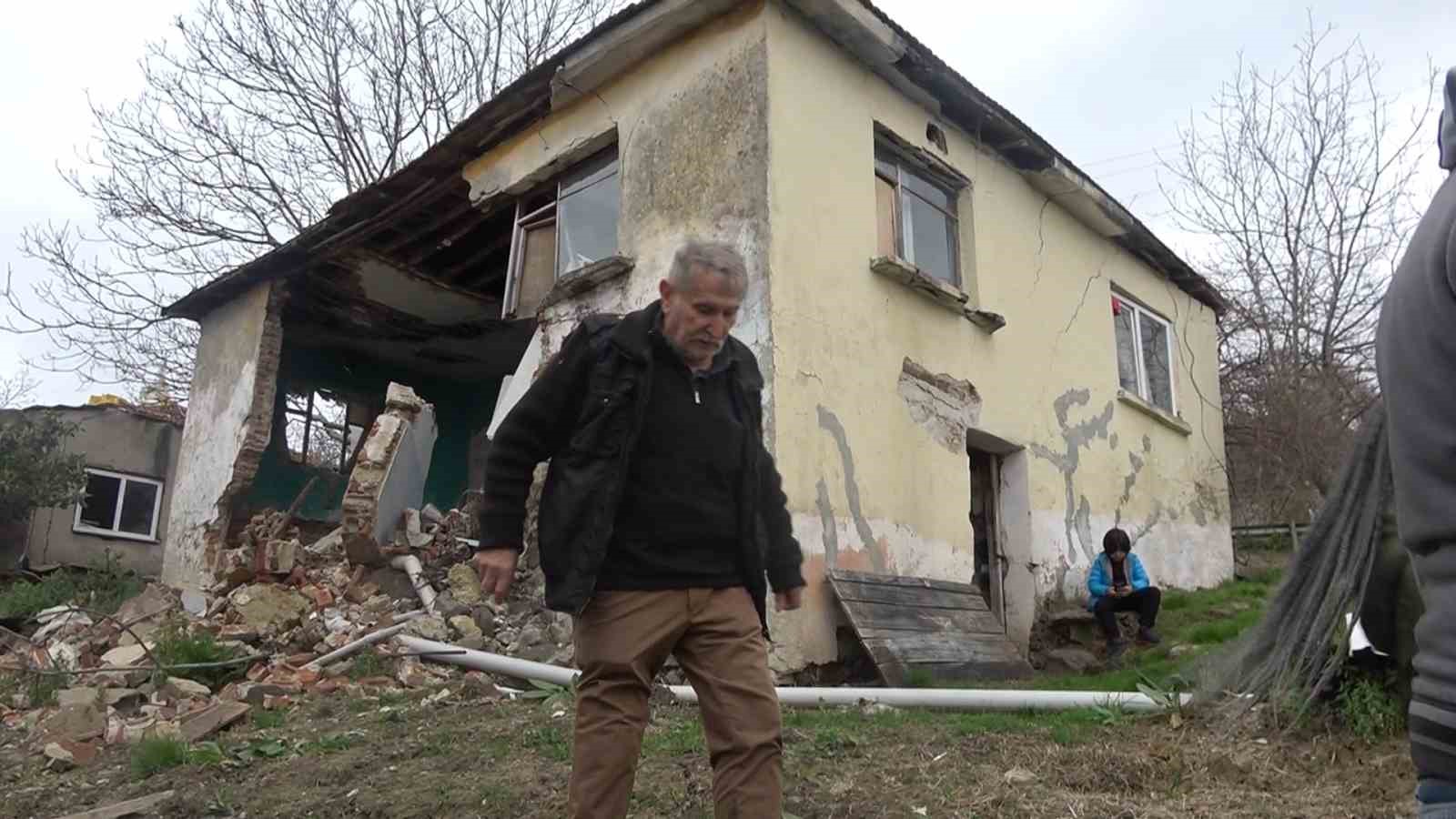 yan parseldeki insaat nedeniyle evsiz kaldilar 0 6k5HIzR2