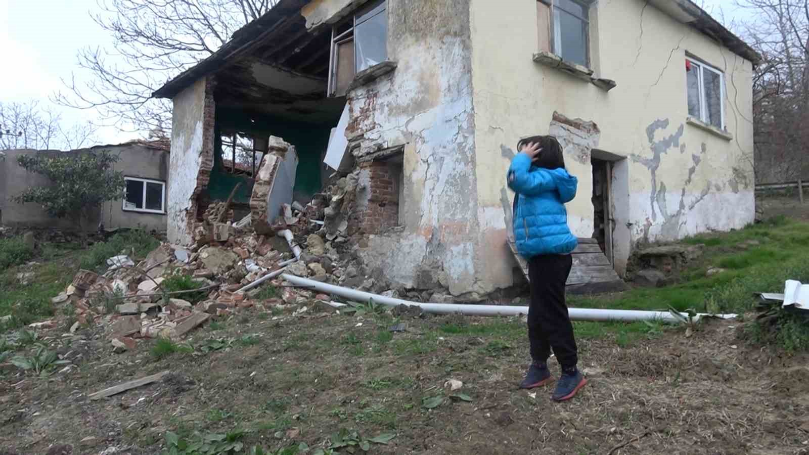 yan parseldeki insaat nedeniyle evsiz kaldilar 4 QKqPqeyE