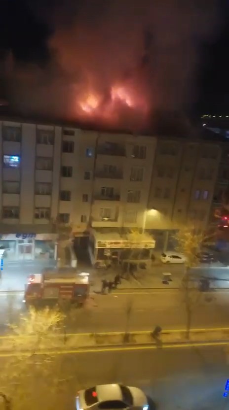 yangin bitti kavga basladi 5 OACkUkad