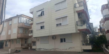 yangin-ihbarina-gelen-itfaiyeye-evin-icinde-mangal-surprizi-EdkjHu1V.jpg
