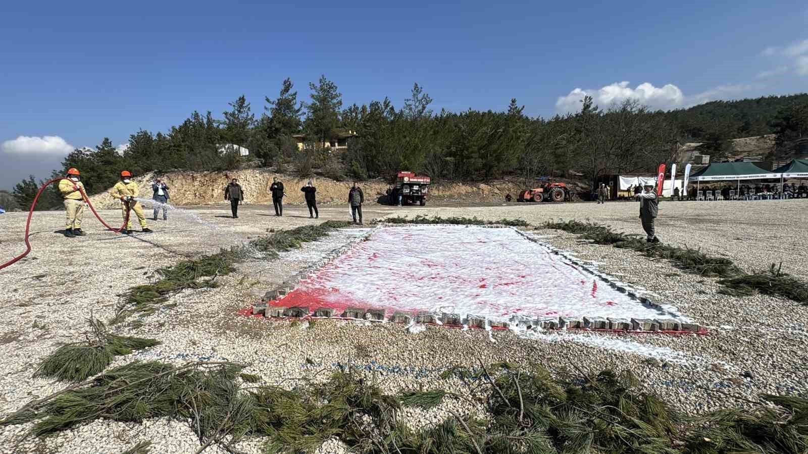 yangin savascilari bolgenin en iyi ekibi olmak icin yarisiyor 7 Q2O9CUcU