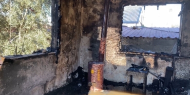yanginda-engelli-cocuklari-bulunan-ailenin-evi-kule-dondu-pr2ZqgY1.jpg