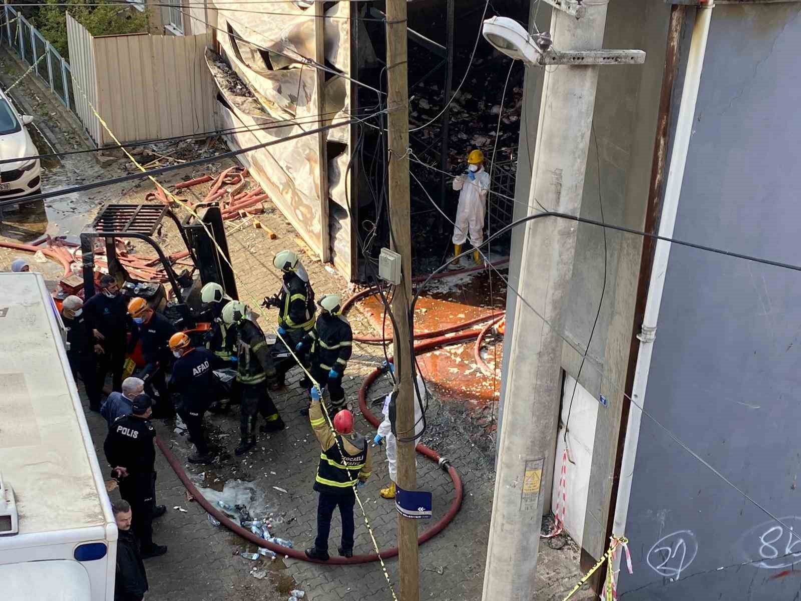 yanginda hayatini kaybeden 6 kisinin cansiz bedeni morga kaldirildi 0