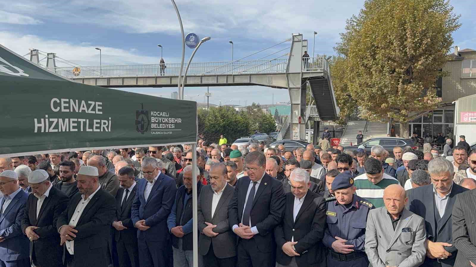 yanginda hayatini kaybedenlere son veda 13 eMJZpvOg