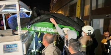 yangindan-kacmak-isterken-alevlerin-icerisine-can-veren-sahsin-emniyet-muduru-oldugu-ortaya-cikti-viA8UawO.jpg