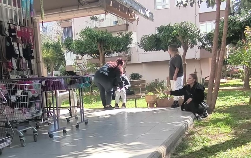 yanindaki kadini oldurup ayni silahla intihar etti 3
