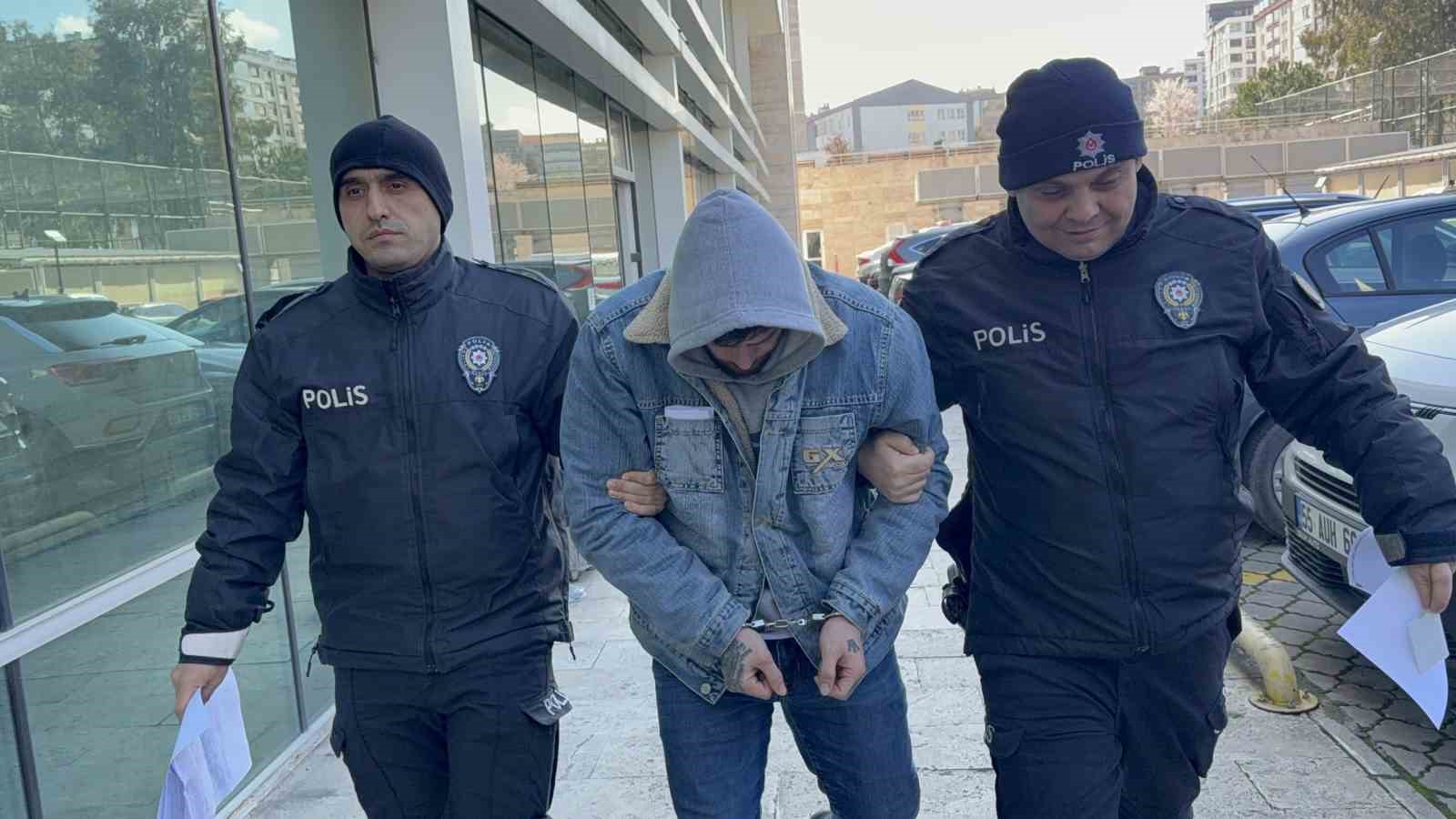 yanlis kisiyi darbeden kafes dovuscusu tutuklandi 1 VvBeK1Kk