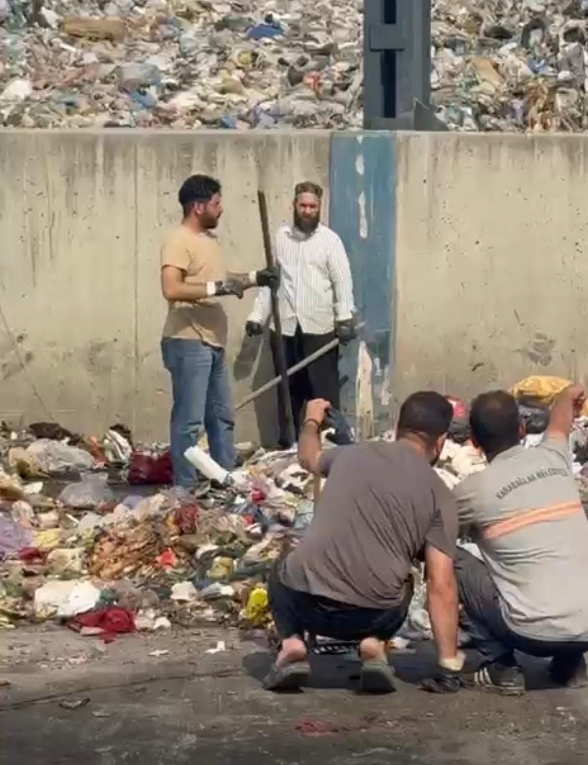 yanlislikla cope atilan servet mahalle konteynerinden cikti 4