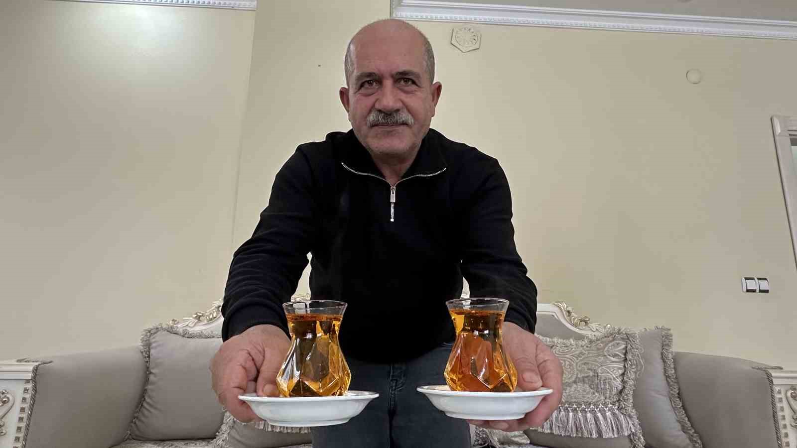 "Yapamazsın" diyenlere inat yetiştirdiği safran ve salebi evinde tüketiyor 6 yapamazsin diyenlere inat yetistirdigi safran ve salebi evinde tuketiyor 2 RR8HFrf2