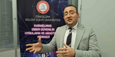 yapay-zekanin-bilincsiz-kullanimi-guvenlik-dezenformasyon-ve-mahremiyet-risklerini-artiriyor-KHsYkXN6.jpg