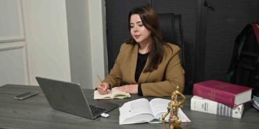 yapay-zekayla-hazirlanmis-sahte-yargitay-kararlarina-karsi-uyari-yl1kKWmm.jpg