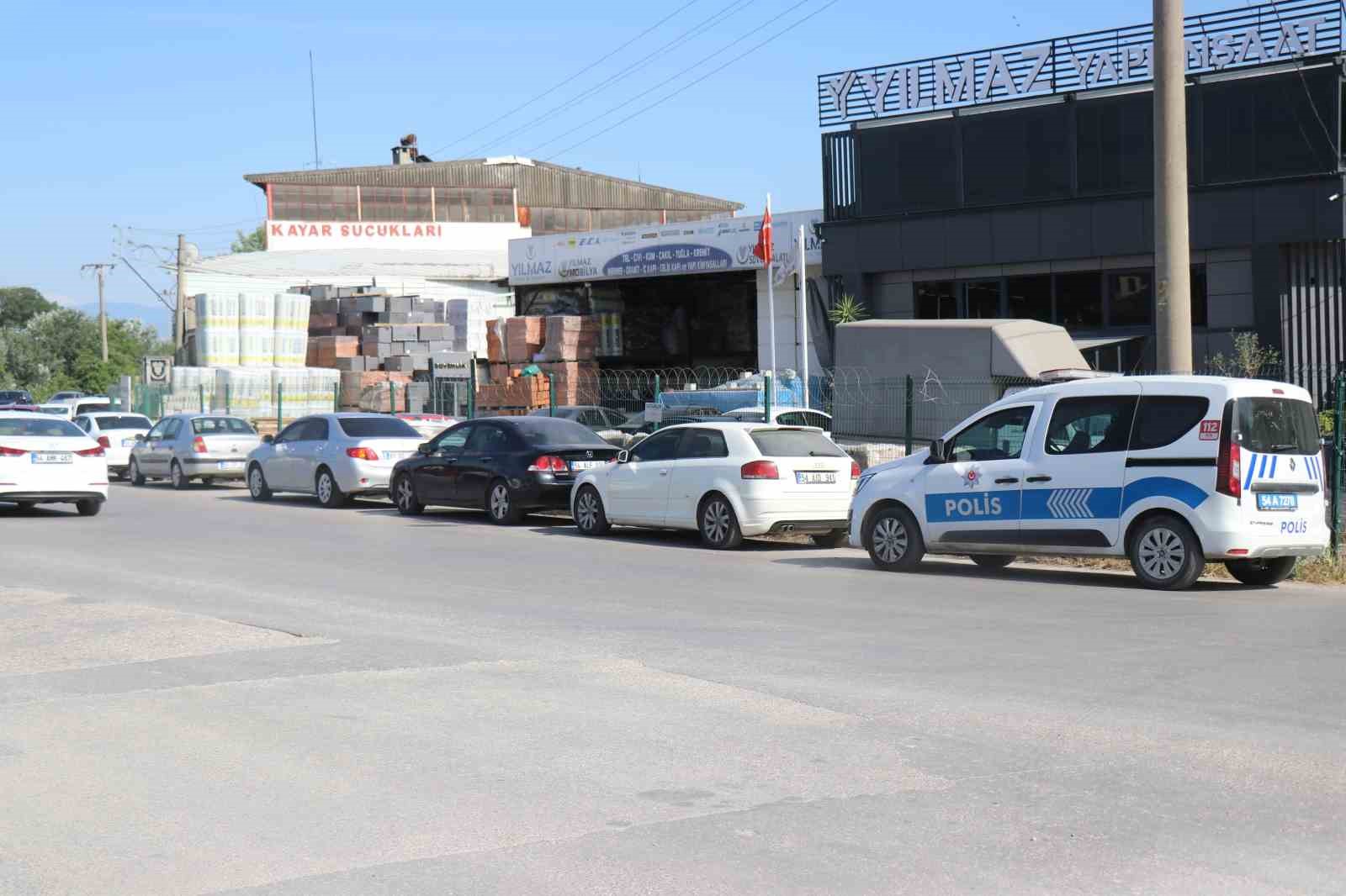 Yapı malzemeleri firmasında asansör kazası: 6 yaralı 7 yapi malzemeleri firmasinda asansor kazasi 6 yarali 3 HiUcjZZg