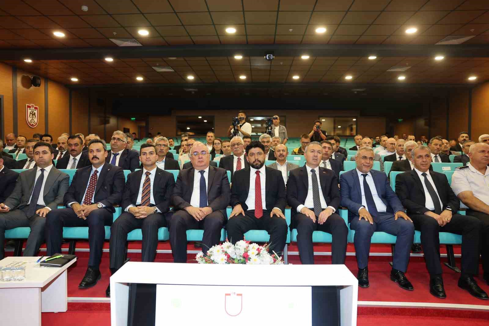 Yapımı yılan hikayesine dönen Geminbeli Tüneli için bir kez daha tarih verildi 6 yapimi yilan hikayesine donen geminbeli tuneli icin bir kez daha tarih verildi 2