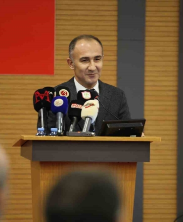 yapimi-yilan-hikayesine-donen-geminbeli-tuneli-icin-bir-kez-daha-tarih-verildi-CkgSKeYh.jpg