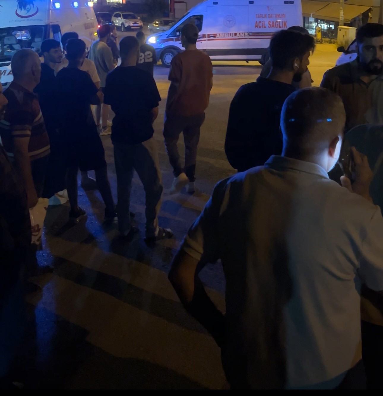 Yaralamalı zincirleme kazanın görüntüleri ortaya çıktı 7 yaralamali zincirleme kazanin goruntuleri ortaya cikti 3
