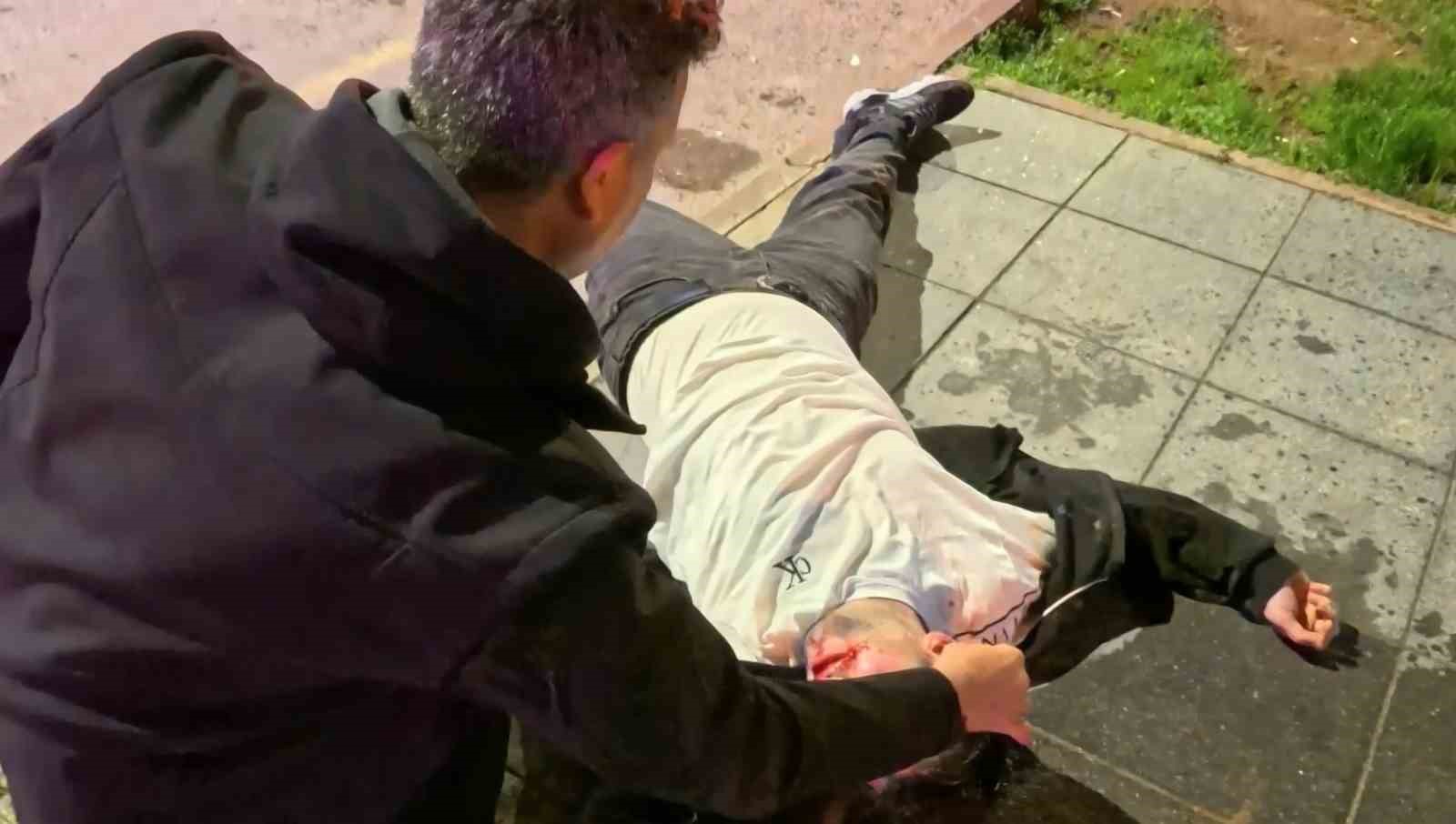 yarali oglunun basindaki annenin feryadi yurekleri dagladi 5 lqCOtebz