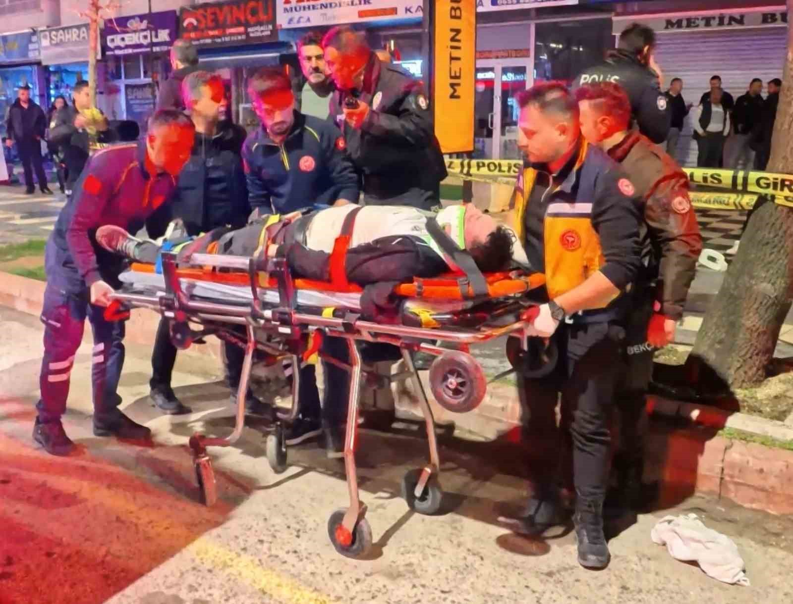 yarali oglunun basindaki annenin feryadi yurekleri dagladi 8 F52JkyOK