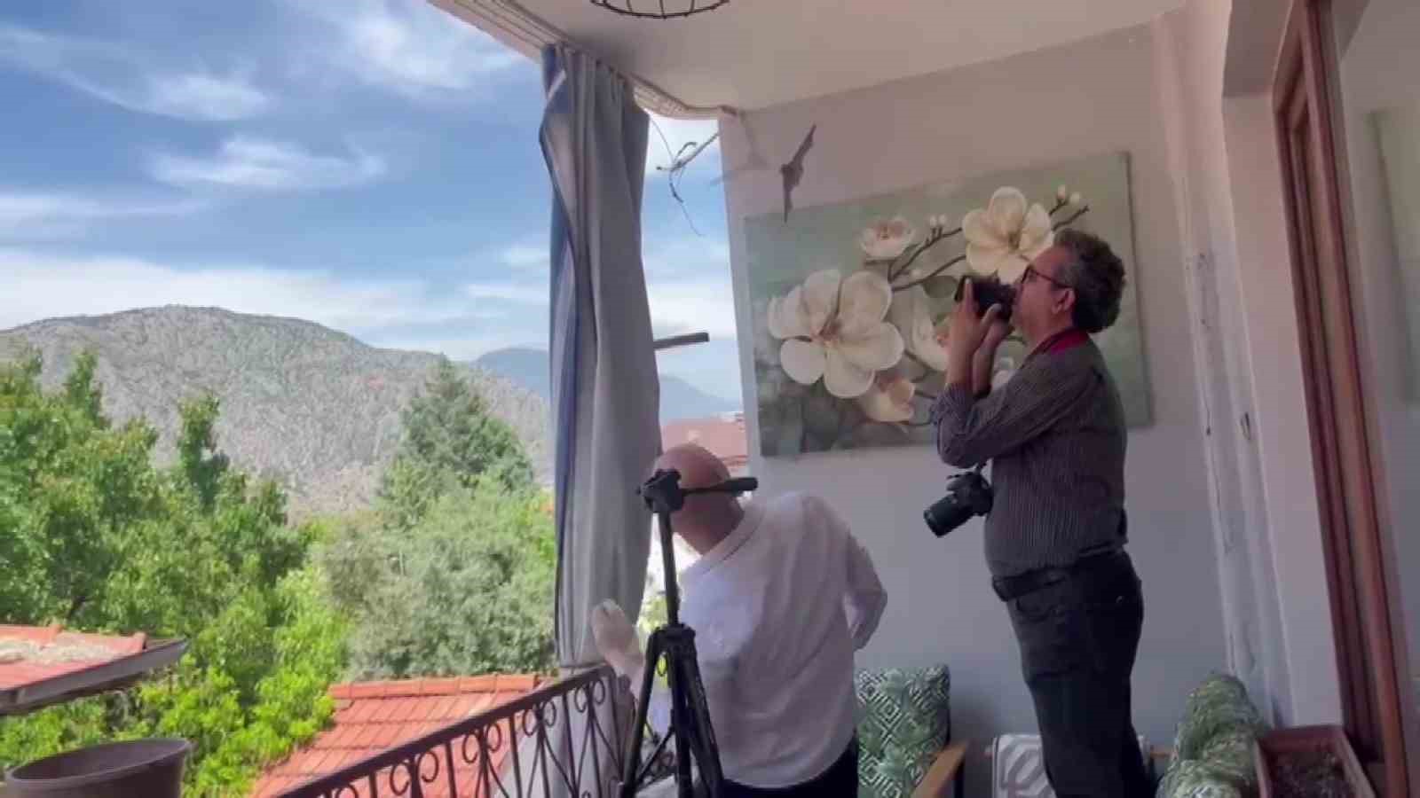 Yarasa balkon perdesini yuvaya dönüştürdü, ev sahibi ‘Batman’ adını verdi 9 yarasa balkon perdesini yuvaya donusturdu ev sahibi batman adini verdi 5 qDGT8Mf7