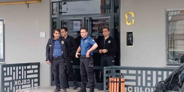 yardim-etmek-isterken-canindan-oldu-batmanda-asansor-bosluguna-dusen-vatandas-hayatini-kaybetti-RQZ2UXAS.jpg