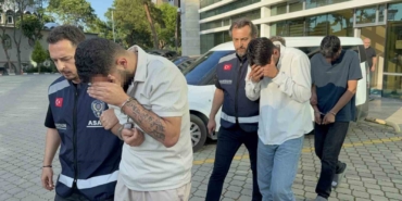 yardim-kolisi-vaadiyle-dolandiriciliga-3-tutuklama-d4Ek4gJD.jpg
