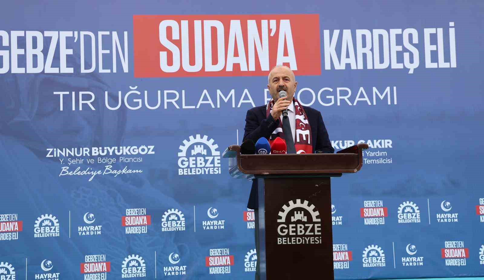 yardim konvoyuna kadin eli degdi 2 qtQUV4gs