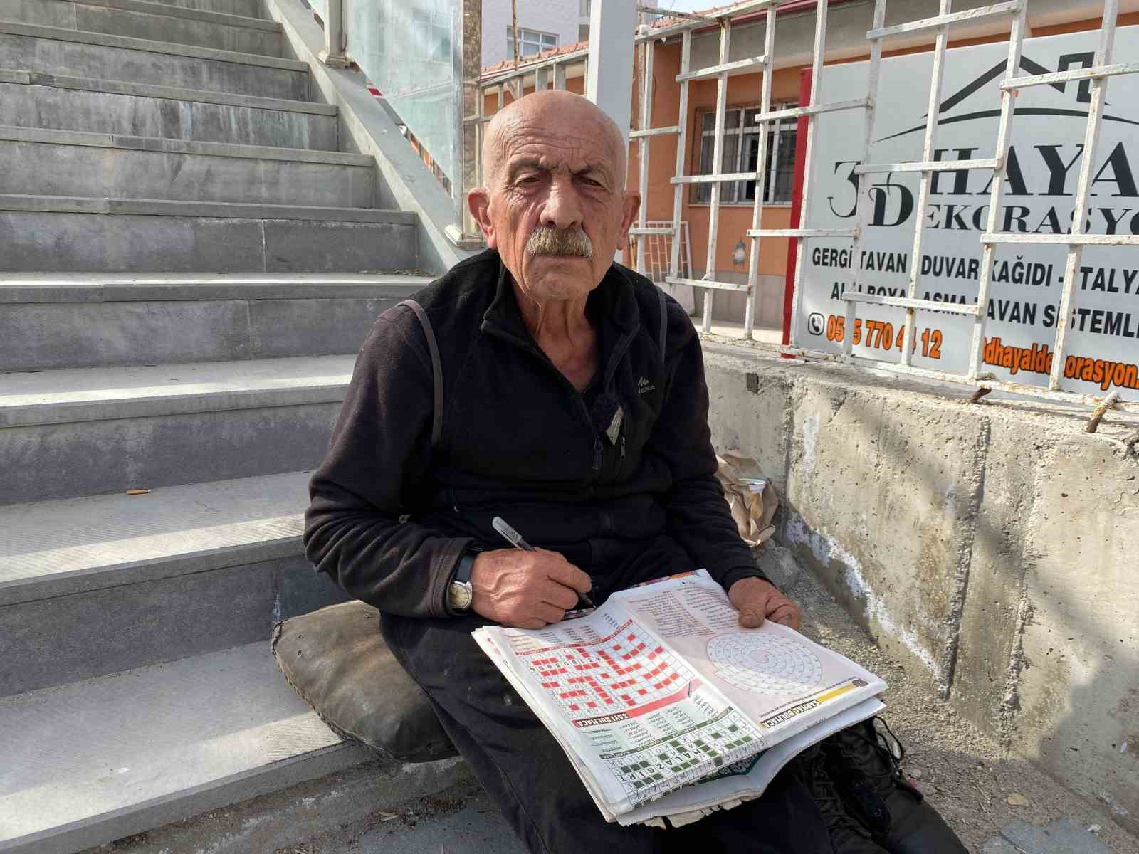 Yarım asırdır her gün bulmaca çözüyor 4 yarim asirdir her gun bulmaca cozuyor 0 wKRf9DeN