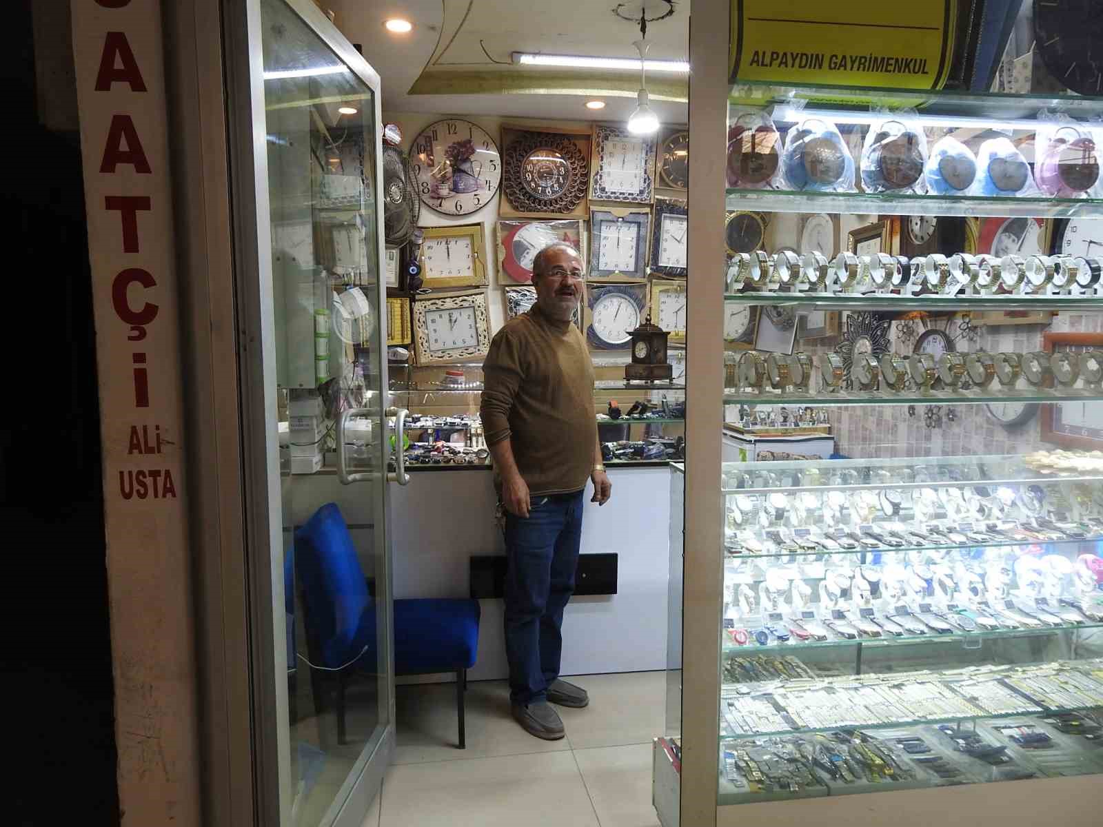 yarim asirdir zamana ayar veriyor 2 NFbkdh17