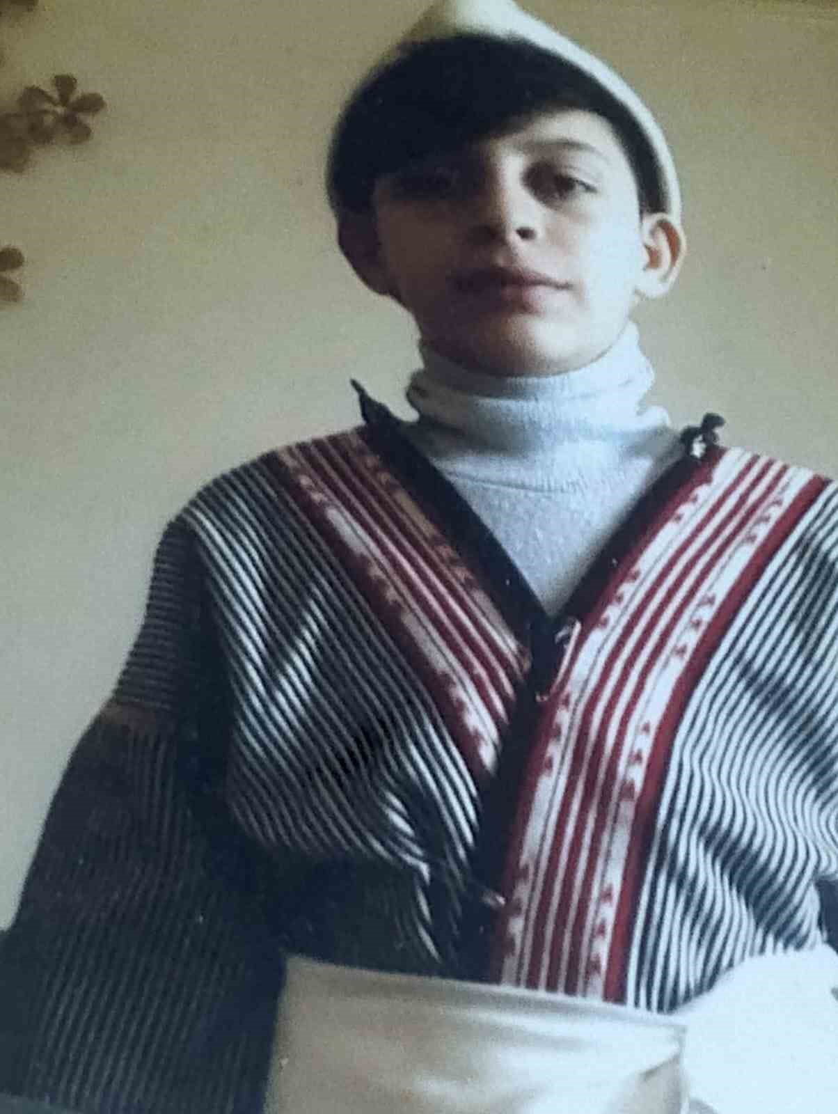 yarim asirlik birlikteligi deprem bitirdi esini ve torununu unutamadi 7