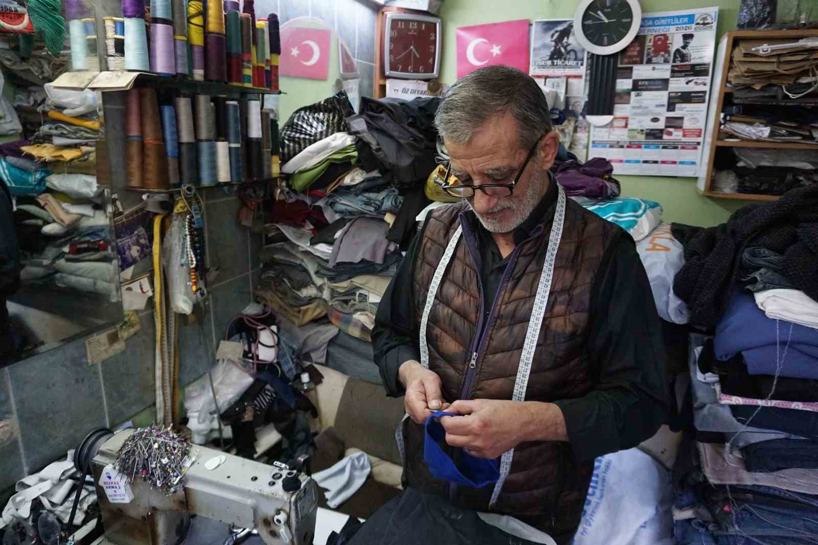 yarim asirlik emektar terzi hazir giyime karsi zanaatini yasatiyor 4 bg8my1WJ