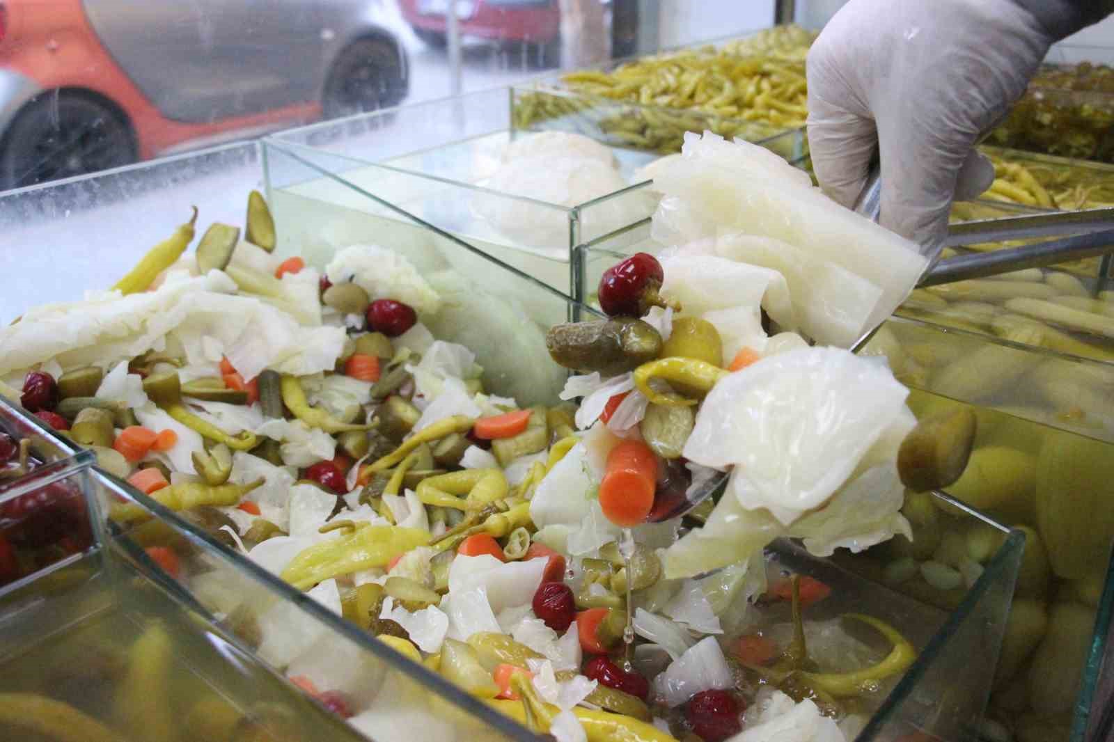 yarim asirlik tursucudan iddiali cikis tursu suyu icen grip olursa masraflari benden 2 Tw3Er3Fu