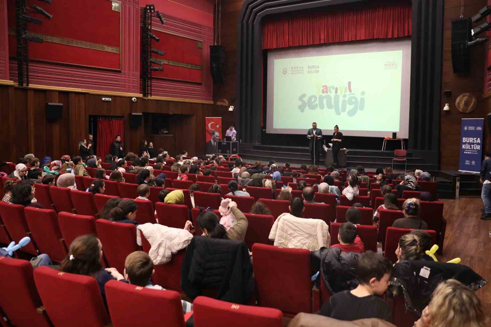 yariyil senligine renkli final 3 jnh36kpF
