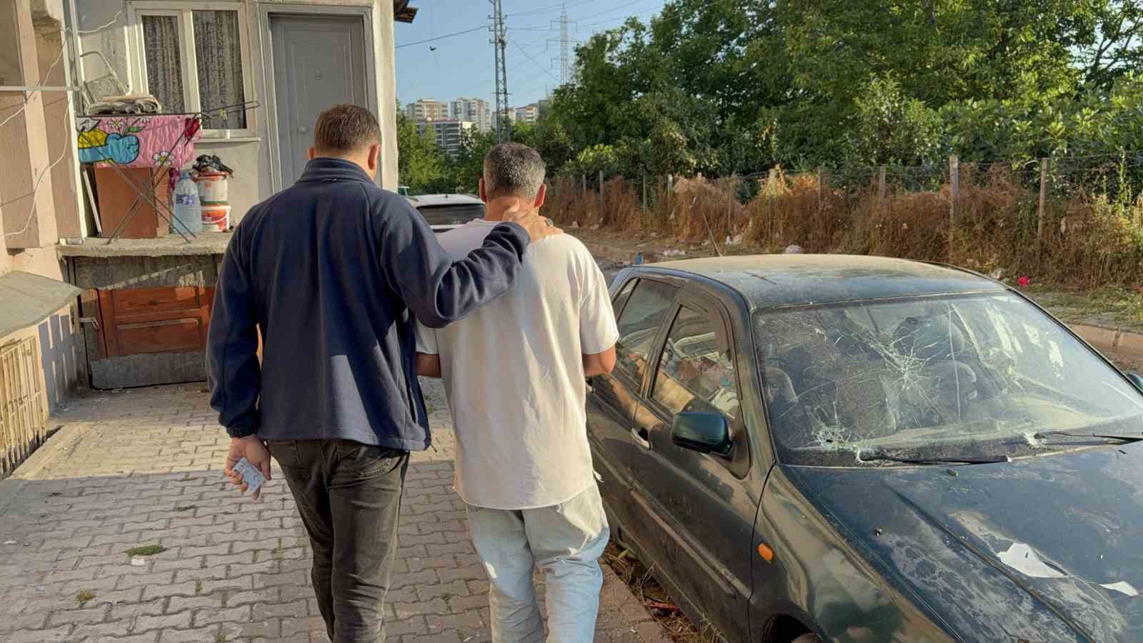 yasa disi bahis sebekesine safak baskini 67 gozalti 5 Pa3MwwCh