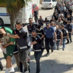 yasa-disi-bahisten-20-kisi-adliyeye-sevk-edildi-gmGvizn1.jpg