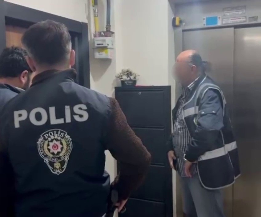 yasadisi bahis operasyonu 10 supheli yakalandi 1 9ORfmpUj