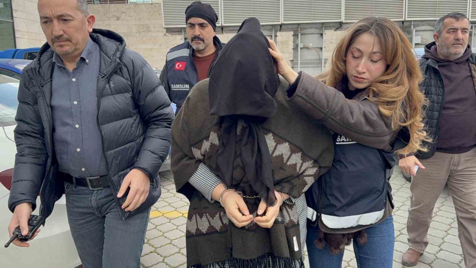 Yasak aşk cinayetinde pazarcının boğazı kesilerek öldürülmesiyle ilgili 3 kişi adliyeye sevk edildi 4 yasak ask cinayetinde pazarcinin bogazi kesilerek oldurulmesiyle ilgili 3 kisi adliyeye sevk edildi 0
