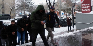 yasal-arac-kiralama-web-sitesi-kurarak-vatandaslari-dolandirdilar-NLF5HEPB.jpg